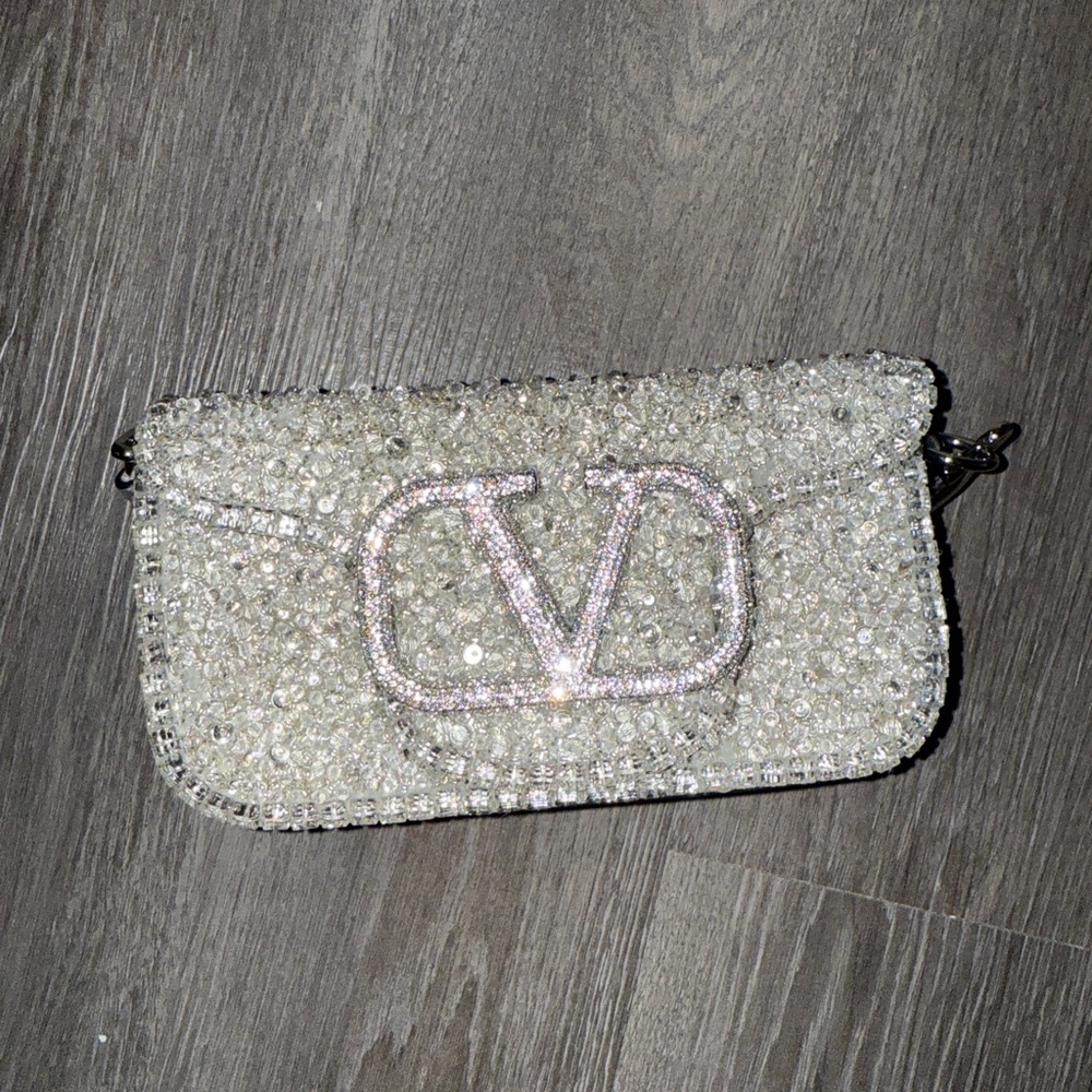 Valentino Sparkling Crystal Clutch - Silver